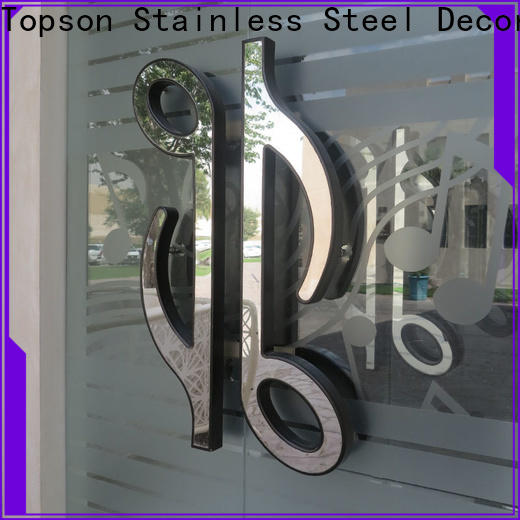 Topson stainless pulls for outdoor wall cladding